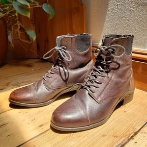Ariat Heritage Lace Front Paddock Leather Boots